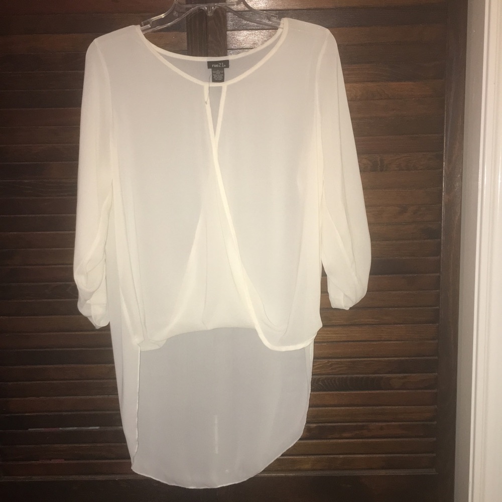 💚RUE 21 extreme high-low tunic. - Picture 4 of 4